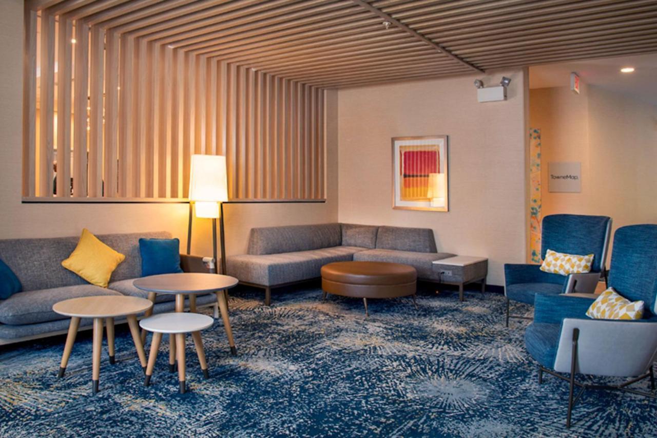 Towneplace Suites By Marriott Frederick Extérieur photo