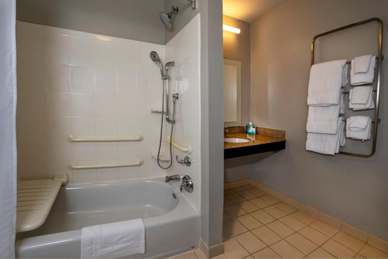 Towneplace Suites By Marriott Frederick Extérieur photo