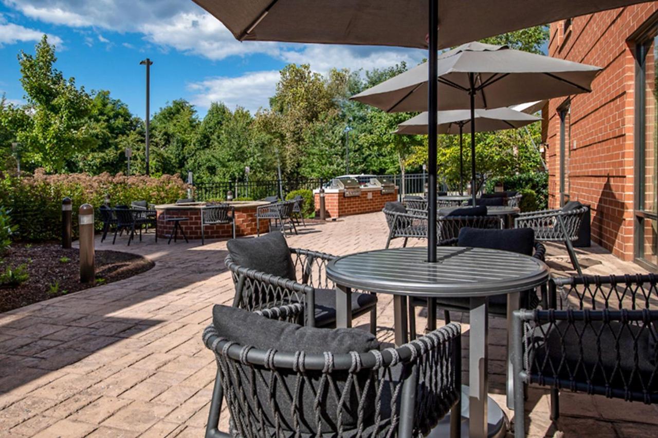 Towneplace Suites By Marriott Frederick Extérieur photo
