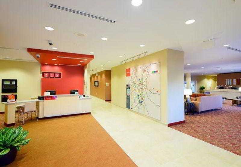 Towneplace Suites By Marriott Frederick Extérieur photo