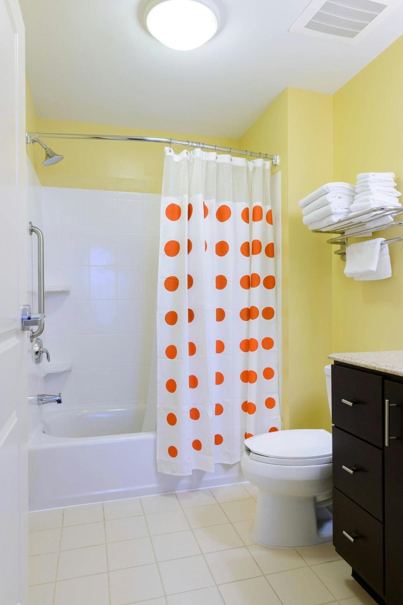 Towneplace Suites By Marriott Frederick Extérieur photo