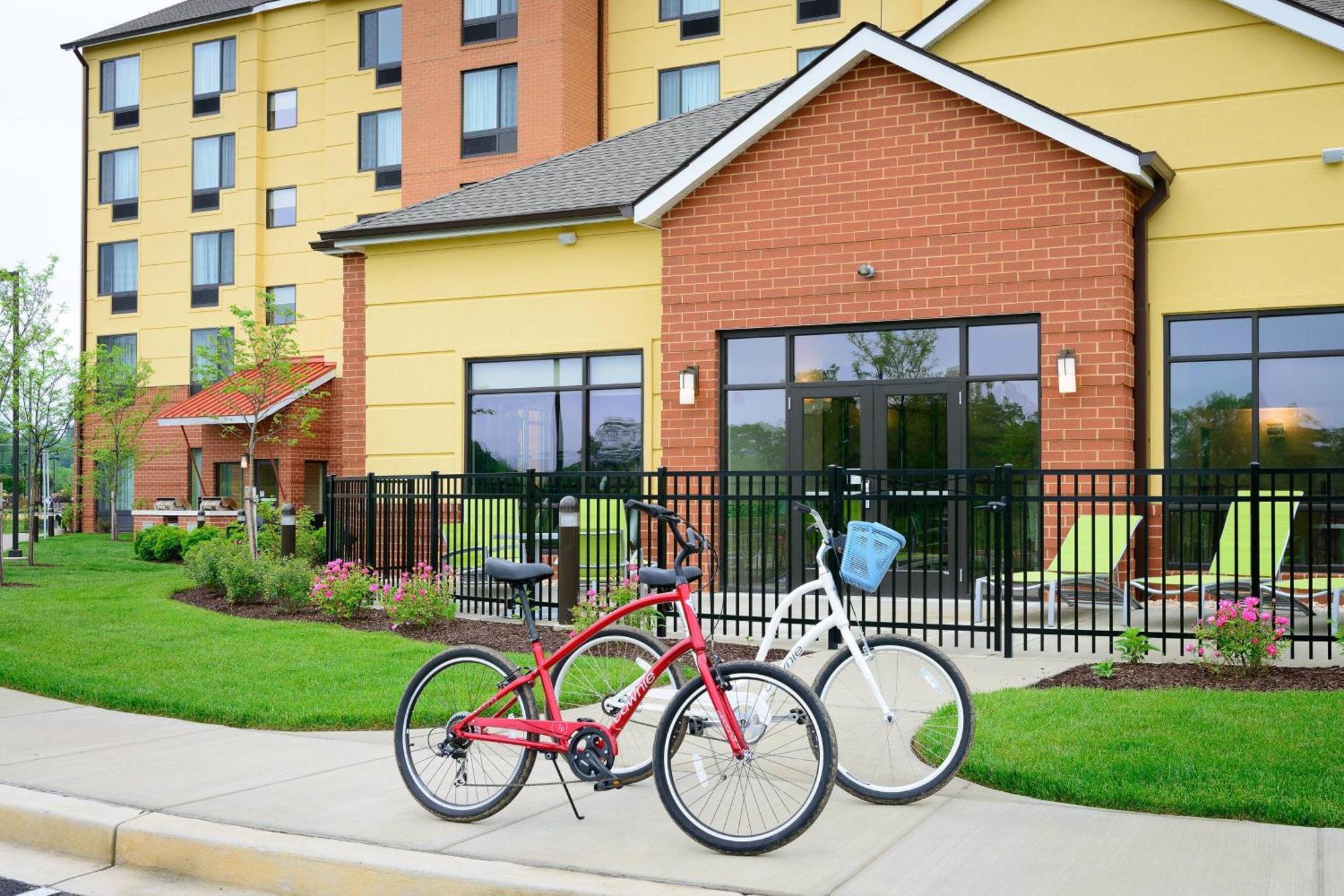 Towneplace Suites By Marriott Frederick Extérieur photo