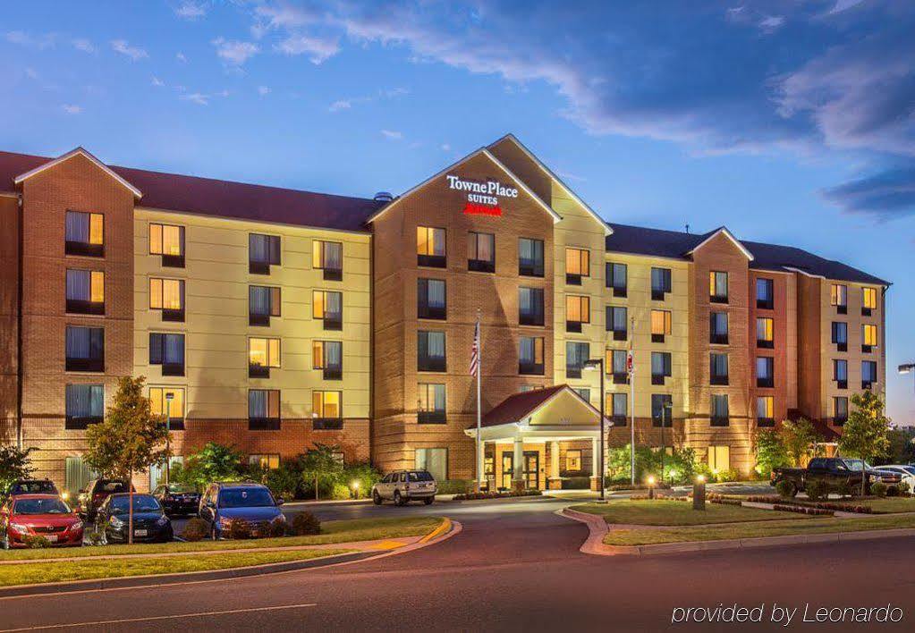 Towneplace Suites By Marriott Frederick Extérieur photo
